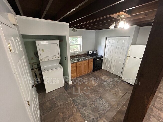 Foto del edificio - 524 E Ridgely Ave
