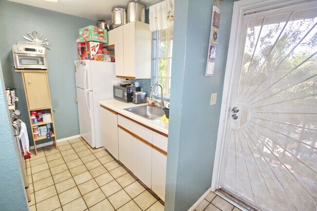 Foto del edificio - Upper Level- Unfurnished Kihei Villages Co...