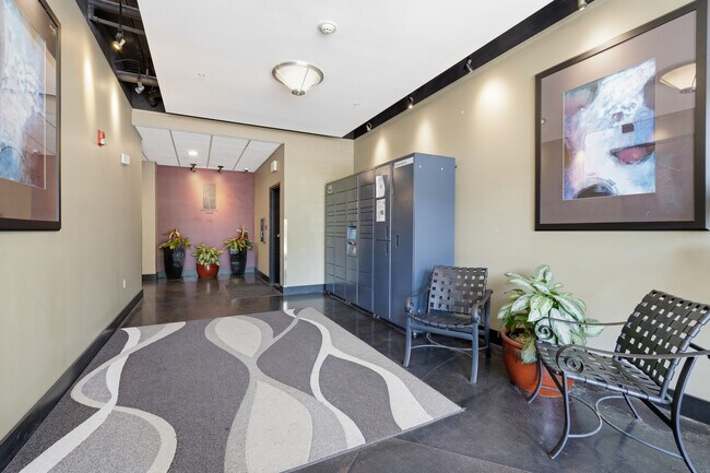 Foto del edificio - 111 108th Avenue Northeast