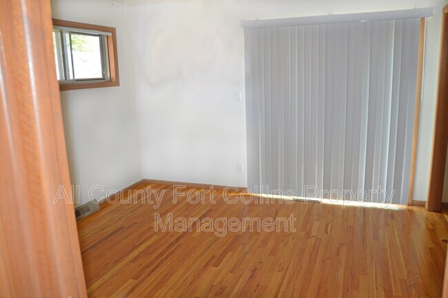 Foto del edificio - 1208 Baker St