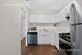 Building Photo - 5703 Indian Ct