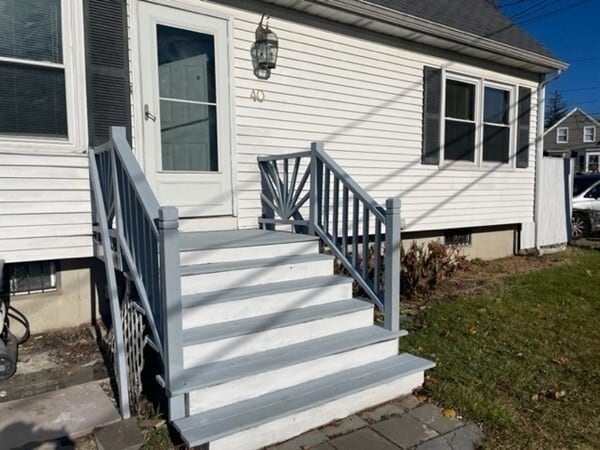 Building Photo - 40 Center St