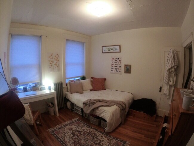 Foto del edificio - 241 Freeman St