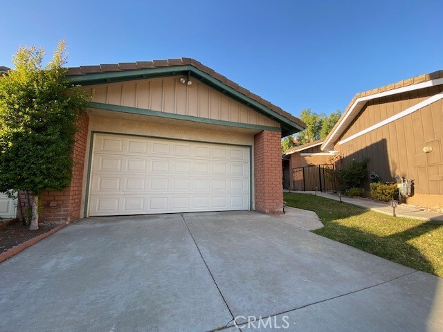 Foto principal - 19041 Wildwood Cir