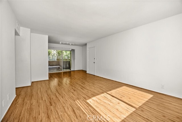 Building Photo - 231 S Catalina Ave