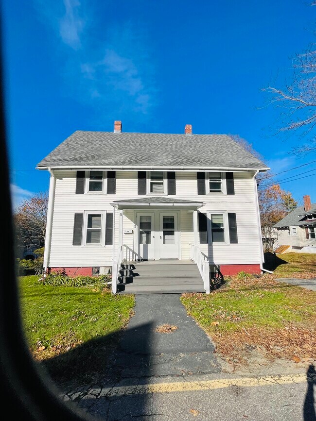 6 Park St Unit 2, Boothbay Harbor, ME 04538 6 Park St Boothbay Harbor, ME Apartments for