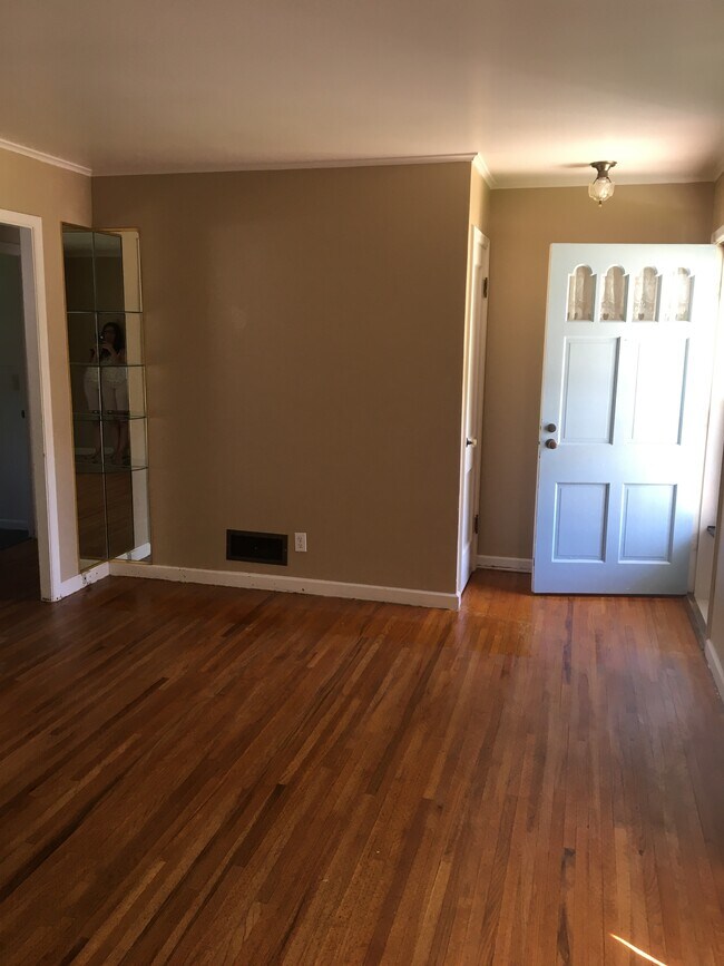 Original wood floors - 2045 Chaney Rd