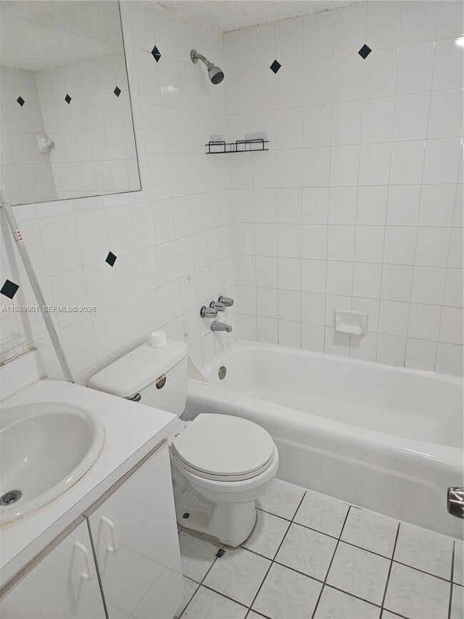 Building Photo - 2041 NW 81st Ave