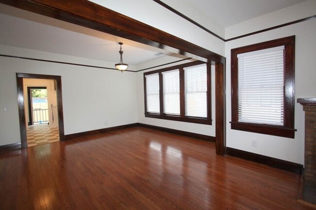 Building Photo - 2404 N Morgan St