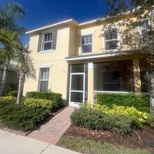 Building Photo - 10619 SW Cam Run