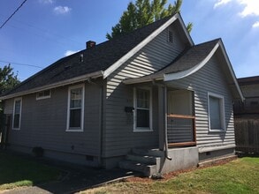 Building Photo - 1635 Mill St