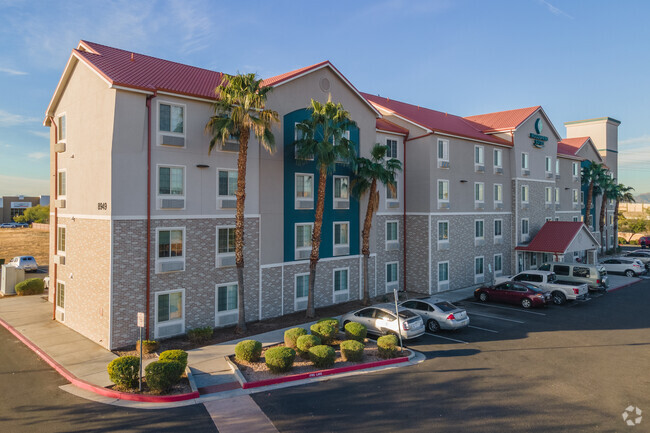 Building Photo - Extended Stay America Select Suites Phoenix