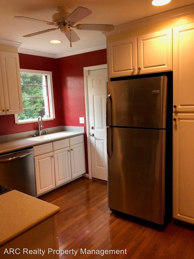 Building Photo - 2 br, 2 bath House - 2028 - A Lancaster Road
