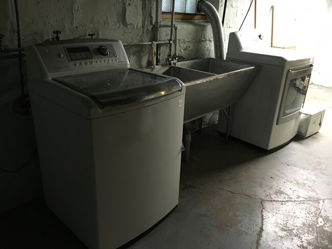 LG washer dryer in basement - 2415 W Cortland St