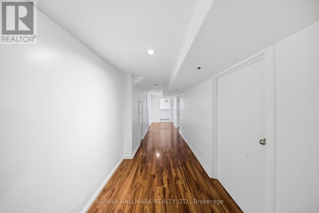 Building Photo - 34 Horfield Ave