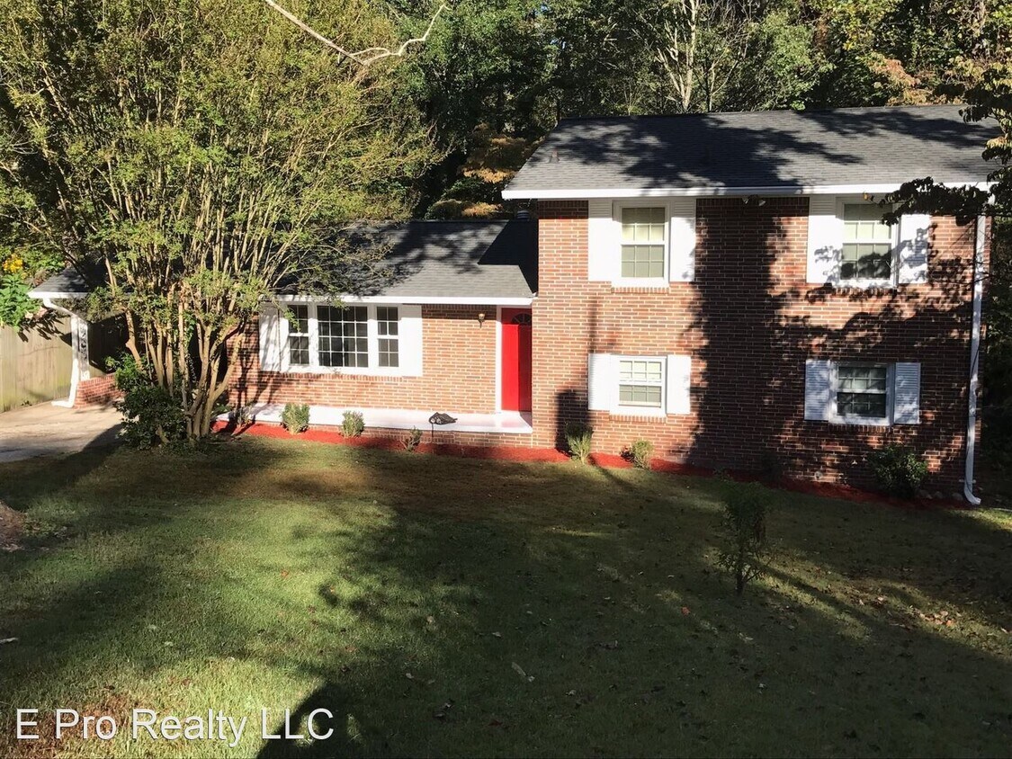 Foto principal - 3 br, 2 bath House - 74 Candlelight Ln
