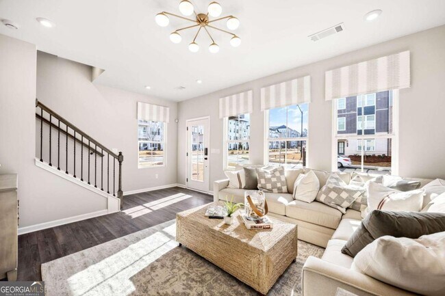Foto del edificio - 1158 Buice Lake Pkwy