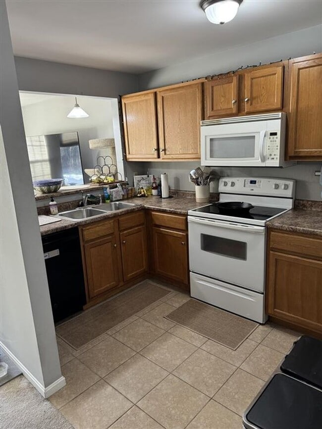 Foto del edificio - 18 Smithwheel Rd