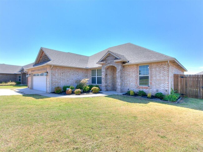 Building Photo - 1745 Cowboy Ln