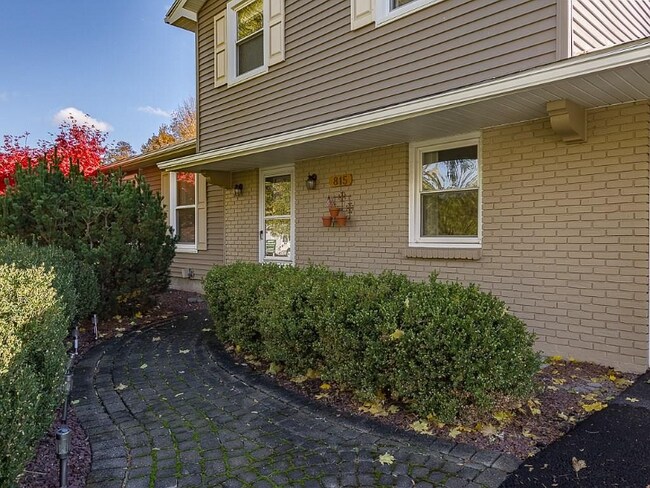 Foto del edificio - 815 Westwood Trail