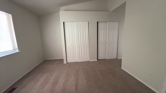 Foto del edificio - 3617 139th St NW