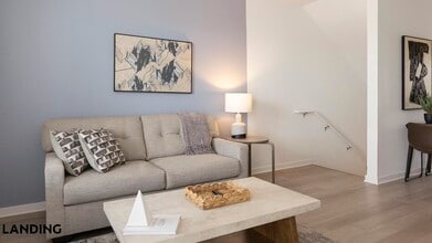 Building Photo - 1030 Browning Rd