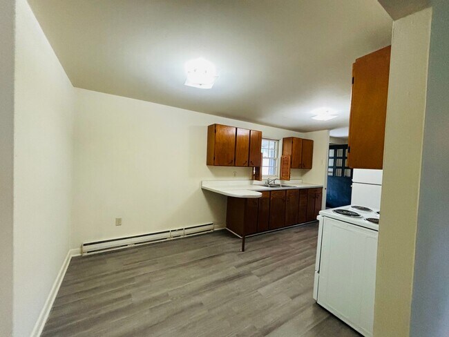 Foto del edificio - 1605 Lark Ln