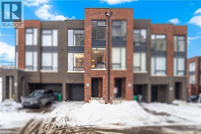 Photo du bâtiment - 5 TAYLOR Ct