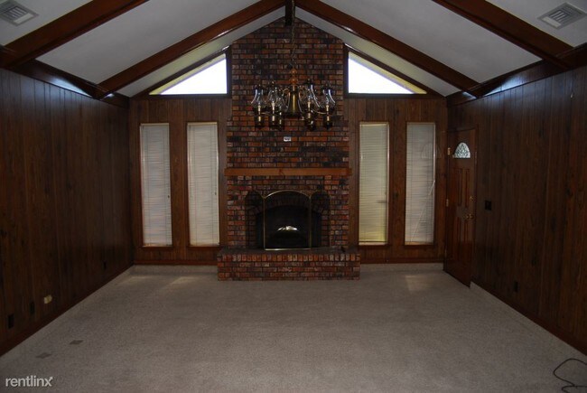 Building Photo - 3 br, 2 bath House - 117 Reservation Dr