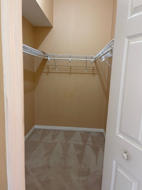 Foto del edificio - 2271 The Oaks Blvd