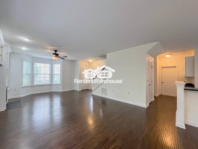 Building Photo - 446 Blue Beech Way