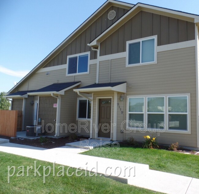 Building Photo - 9119 W Brogan Dr