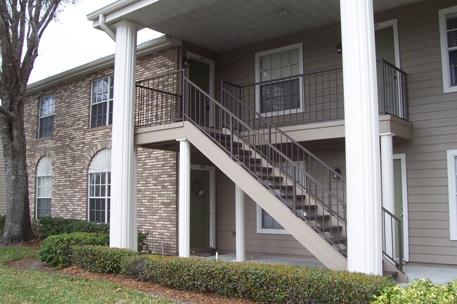 2/2 In Hunter's Reserve - Water included in rent! - 2/2 In Hunter's Reserve - Water included in rent! Apartment