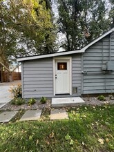 Building Photo - 2417 W Hazel St