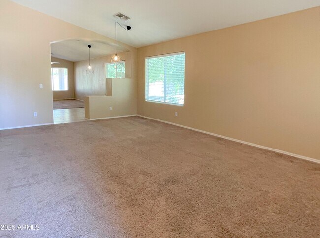 Foto del edificio - 8162 W Pontiac Dr