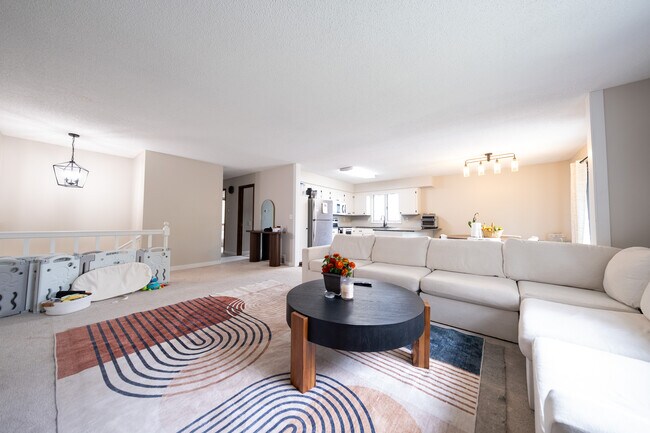 Foto del edificio - 16503 Franklin Trail SE
