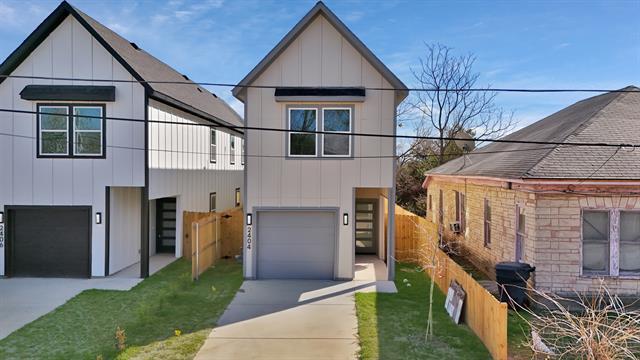 Building Photo - 2404 Scott St