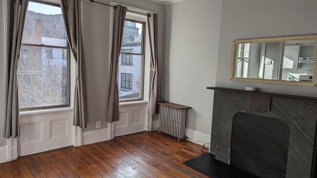 Foto del edificio - 1311 Garden St