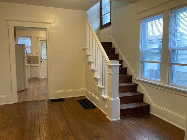 Foto del edificio - 117 N Montour St