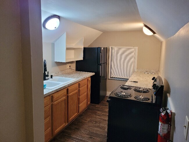 Foto del edificio - 1010 N Pine St