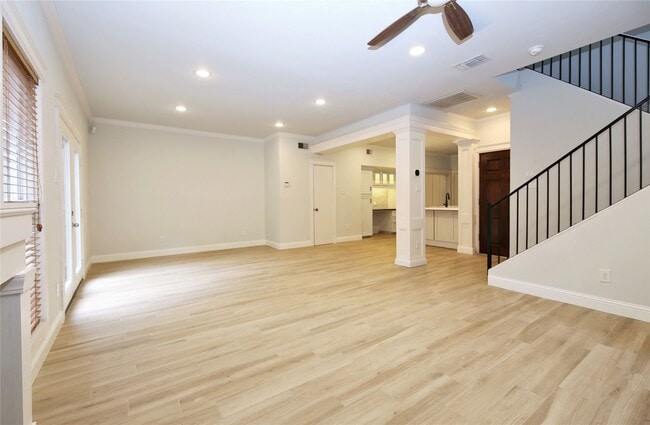 Building Photo - 2555 Bering Dr