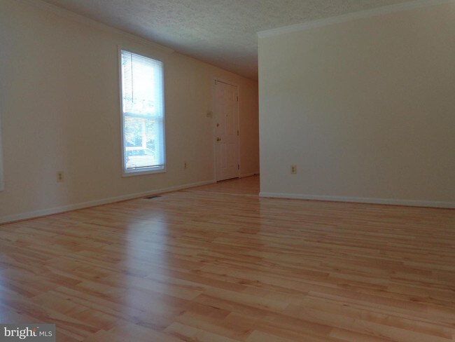 Foto del edificio - 8232 Emory Grove Rd