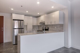 Building Photo - 2700 Rue Rufus-Rockhead