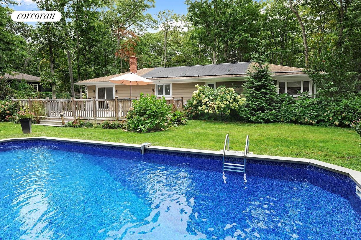 Primary Photo - 36 Tyrone Dr