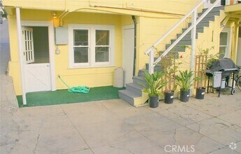 Building Photo - 4209 The Strand