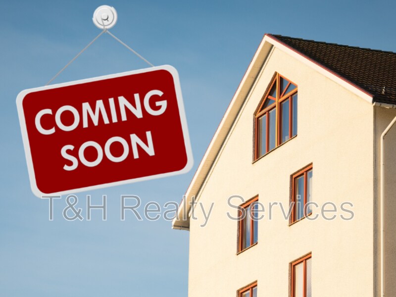 Primary Photo - 4761 Wellington Ave