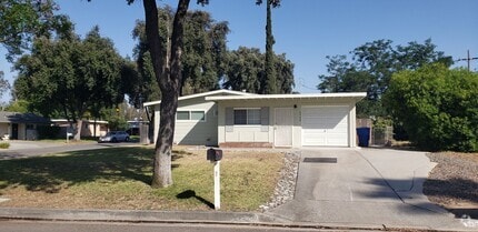 Building Photo - 6548 Duke St