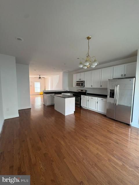Foto del edificio - 2727 Tilton St
