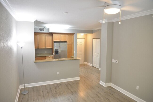 Foto del edificio - 1660 Renaissance Commons Blvd