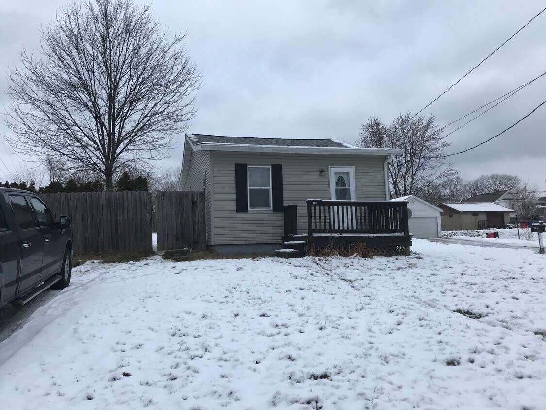 Foto principal - 705 E Moneta Ave